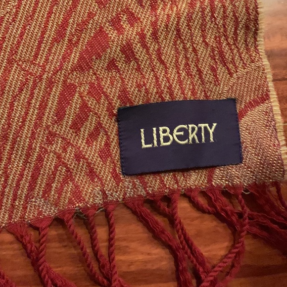 Liberty Brand Red and Brown Accented Tablecloth - Picture 3 of 5